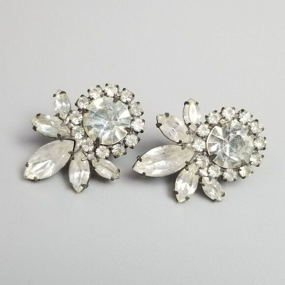 Vintage Rhinestone Cluster Stud Earrings, Silver Tone Retro Design, Estate - Picture 5 of 6
